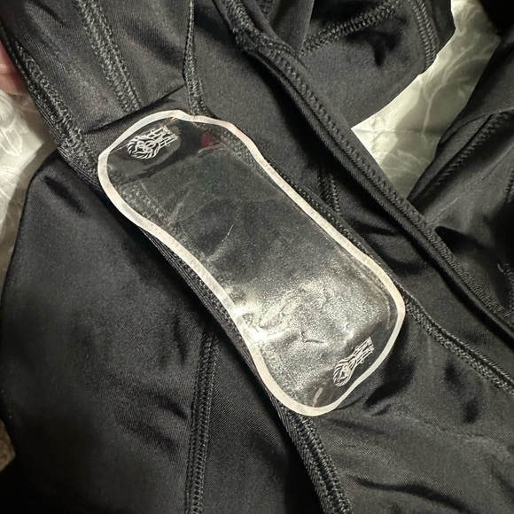 We Are HAH Gloves Off One Piece Swimsuit/Bodysuit, Size XS (v) - Picture 10 of 10